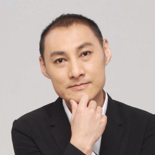 陈键锋个人生活照,温馨家庭照曝光，展现低调幸福生活